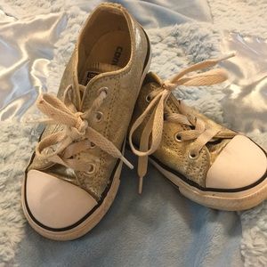 Gold converse size 9